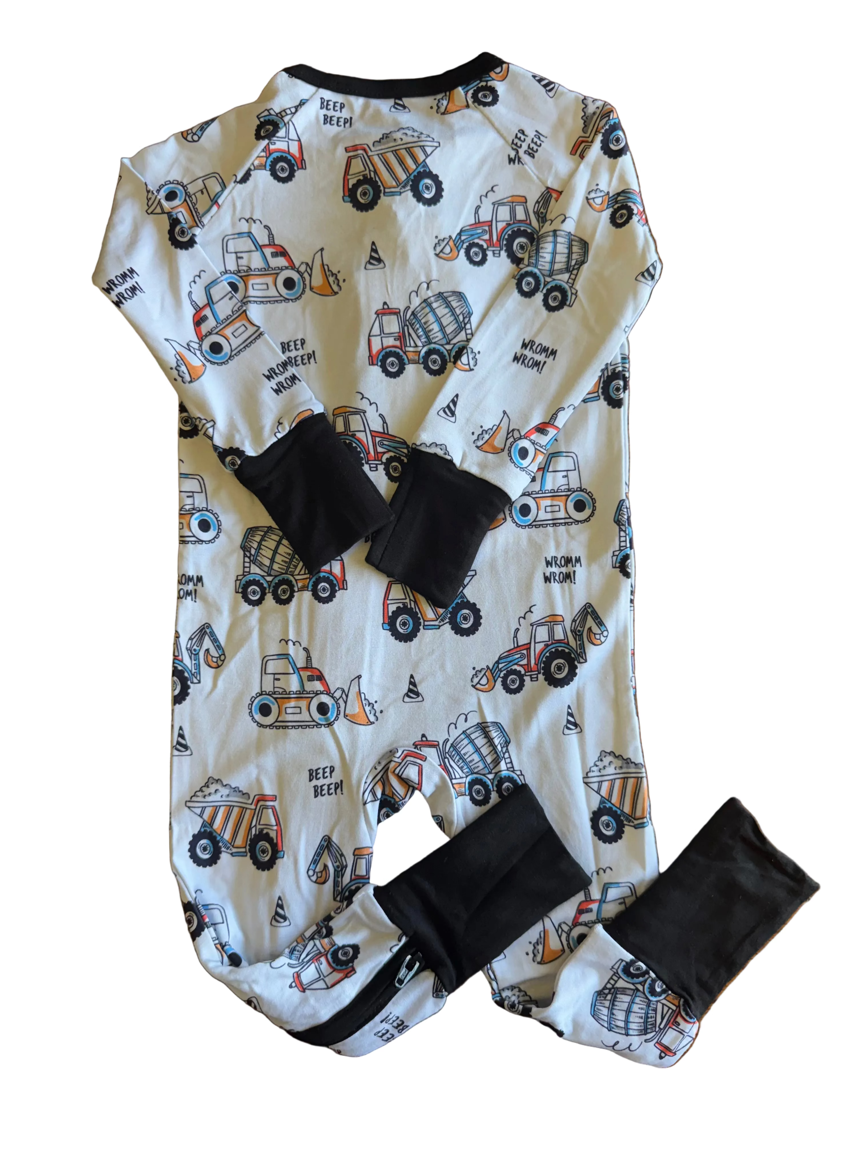 Baby bamboo soft baby sleeper onesie with vehicle pattern. 